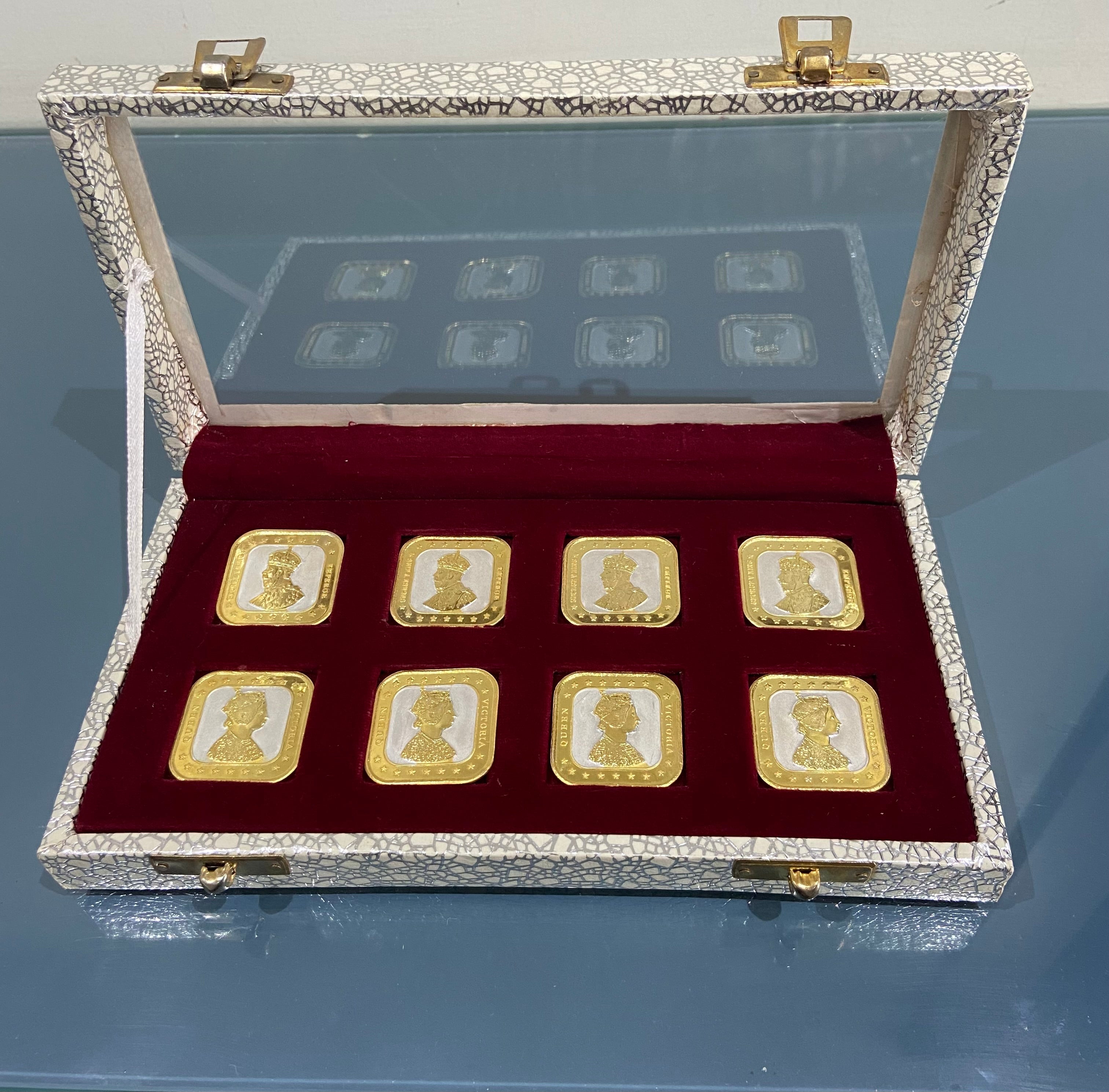 999 Pure silver 10 grams square coins set of 8 pcs for gifting. King q